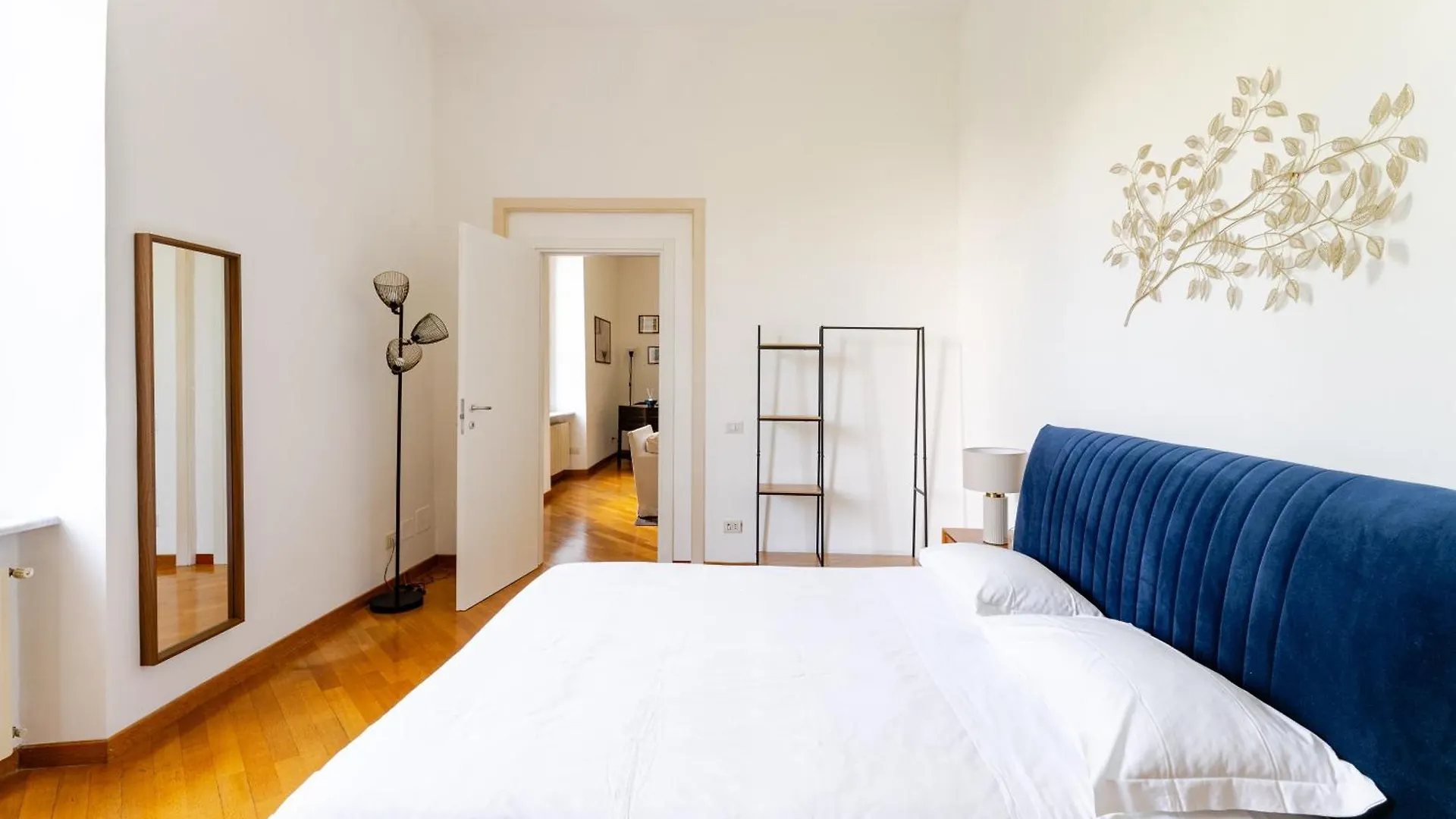 Trilussa Dolce Vita Apt Rome Apartment