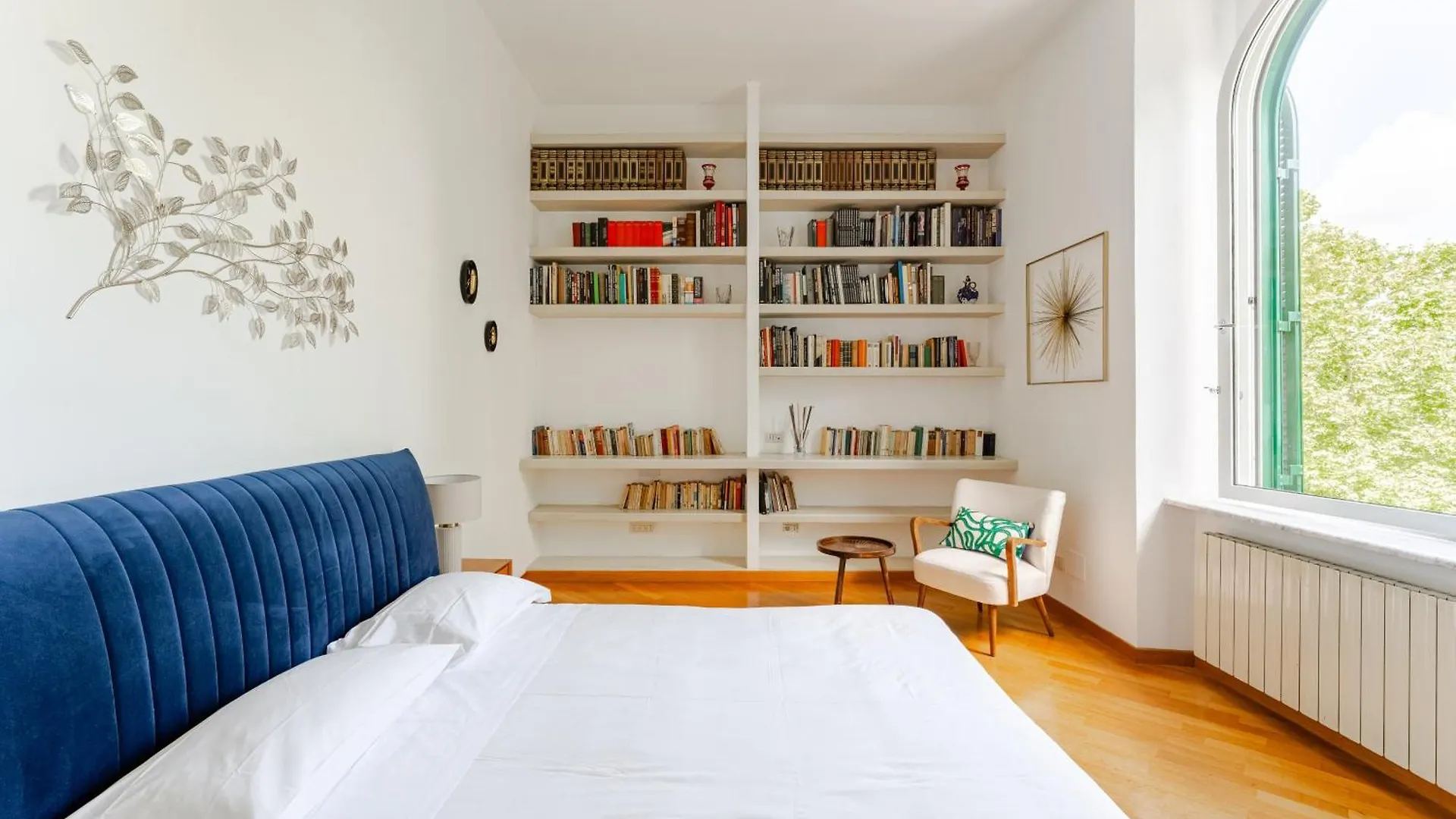 Trilussa Dolce Vita Apt Rome Apartment